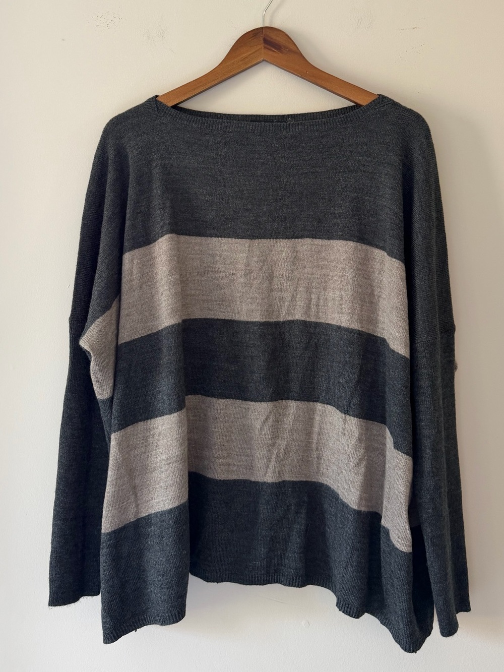 Apostrophe Dark Gray and Light Gray Striped Crewneck Slouchy Sweater Size L